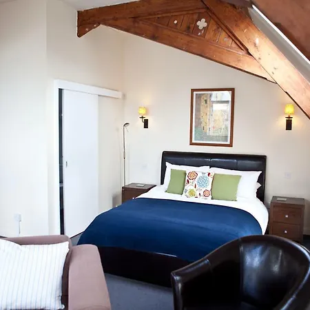 Hotel The Old School